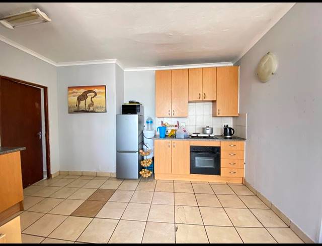 2 BEDROOM APARTMENT FOR SALE IN FERNDALE